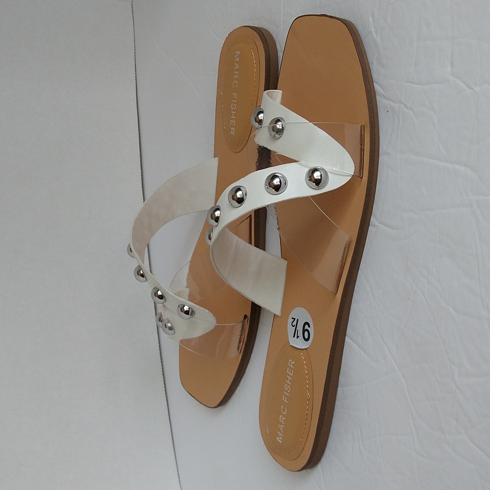 Marc Fisher Studded White Slip-On Flats Sandals Size 9.5